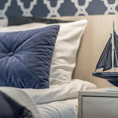 Lion Apartments - Naviflat Brabank Premium Apartment With Parking Gdansk Ngoại thất bức ảnh