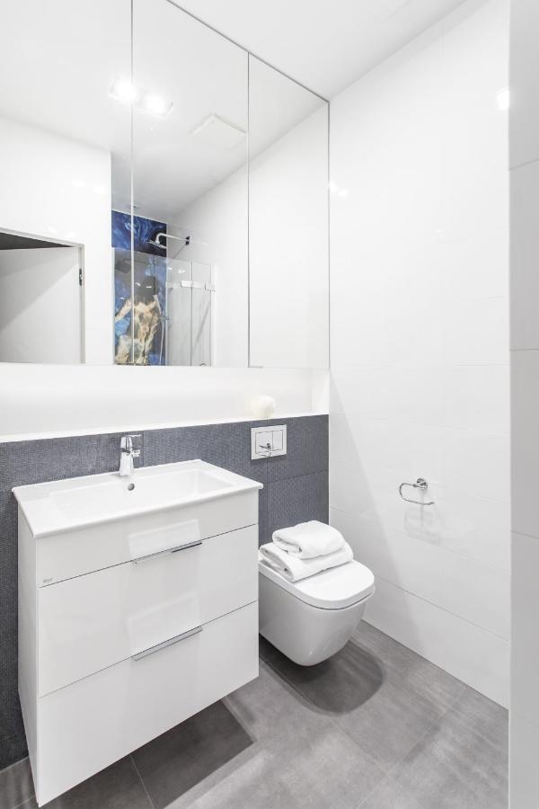 Lion Apartments - Naviflat Brabank Premium Apartment With Parking Gdansk Ngoại thất bức ảnh